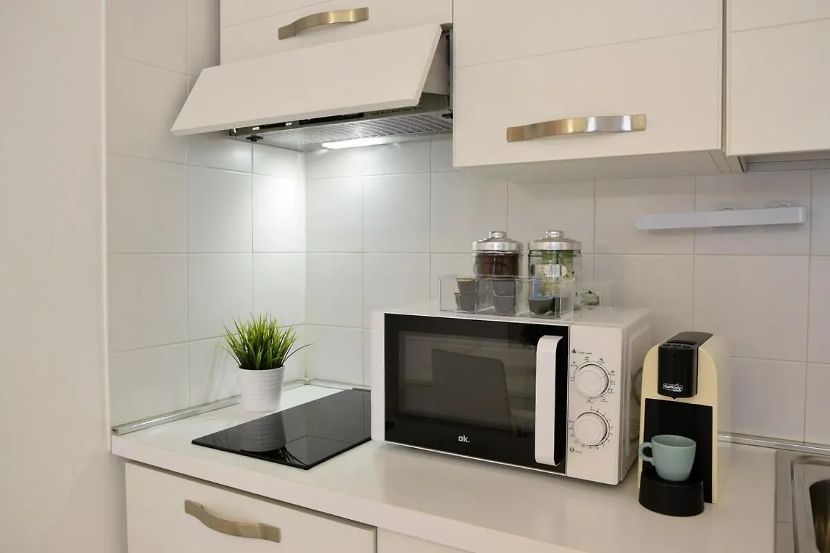 M2 Milano Vibes Centro E Navigli Apartment  Milan